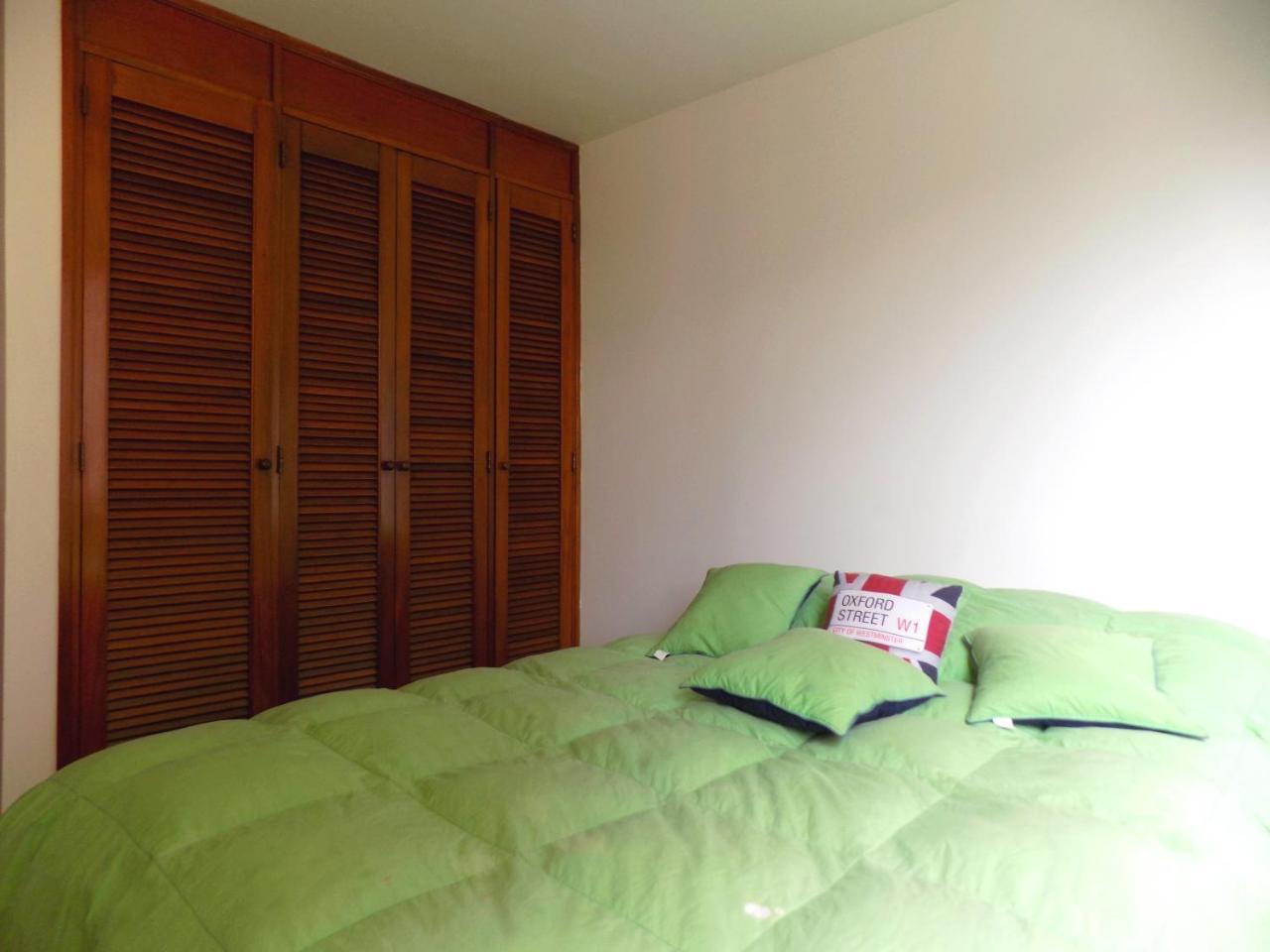 Room And Private Bathroom At Chapinero Alto ボゴタ エクステリア 写真